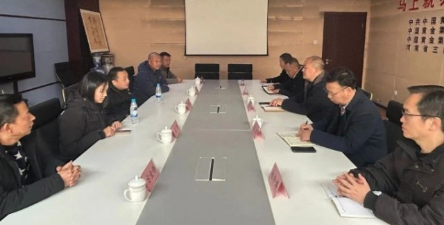 胜龙国际来我校交流洽谈 