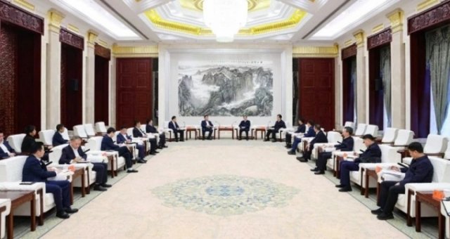 【集团要闻】中国黄金集团有限公司与贵州省人民政府签署战略合作协议