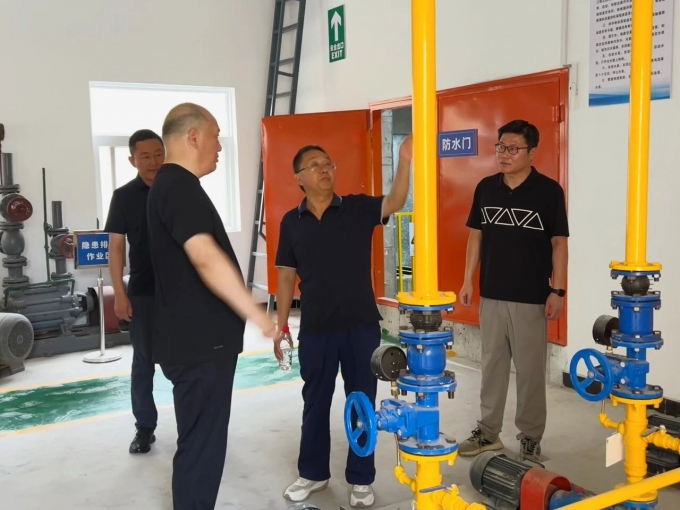 河南,公司,副总经理,闫永成,一行,到,我校,7月, . 河南公司副总经理闫永成一行到我校调研指导工作